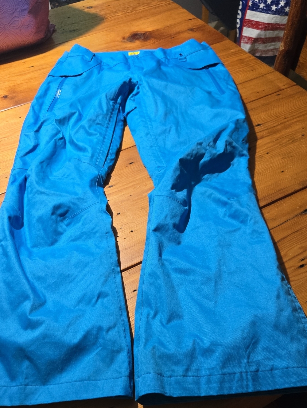Under Armour Sz L Vibrant Turquoise Ski Pants Flaws